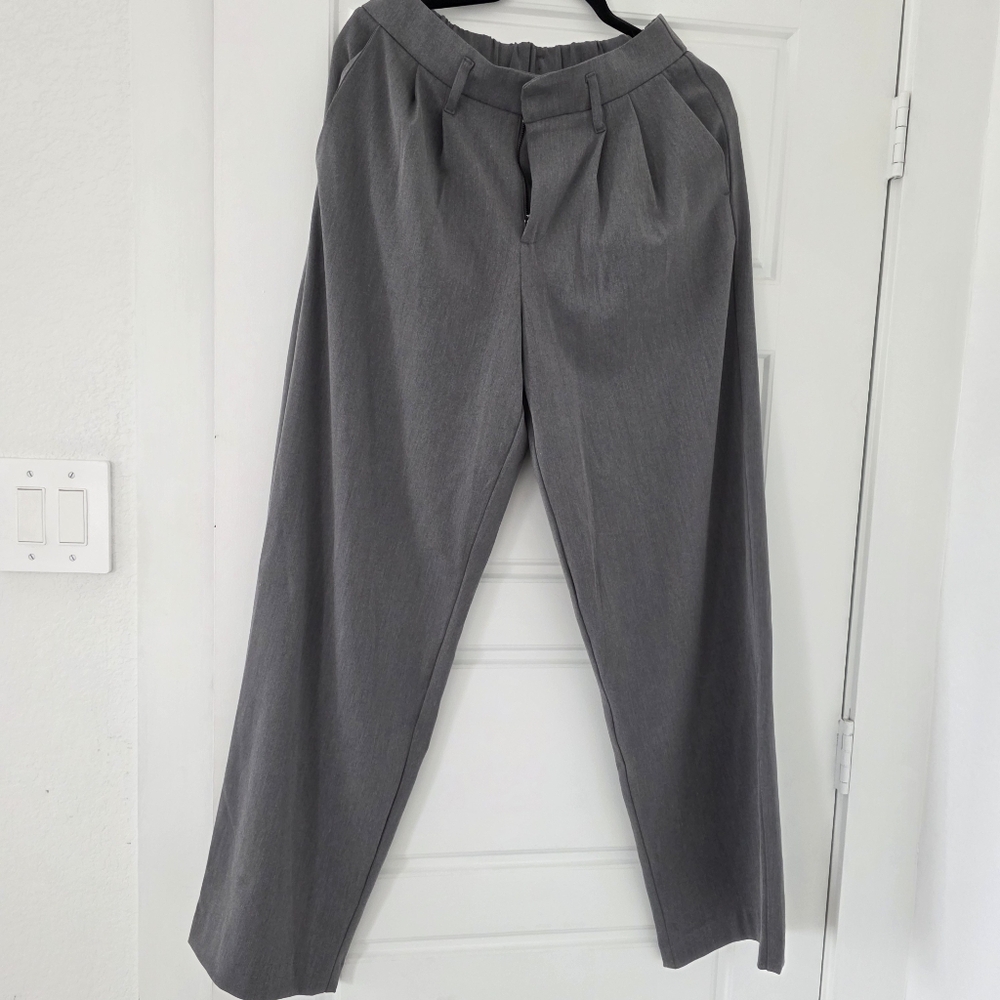 Loose Straight Leg High Rise Gray Pants